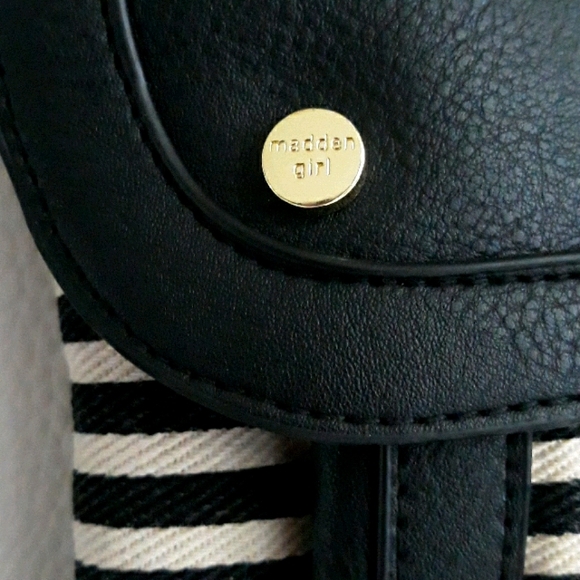 COPY - Madden Girl Striped convertible backpack - Picture 2 of 9